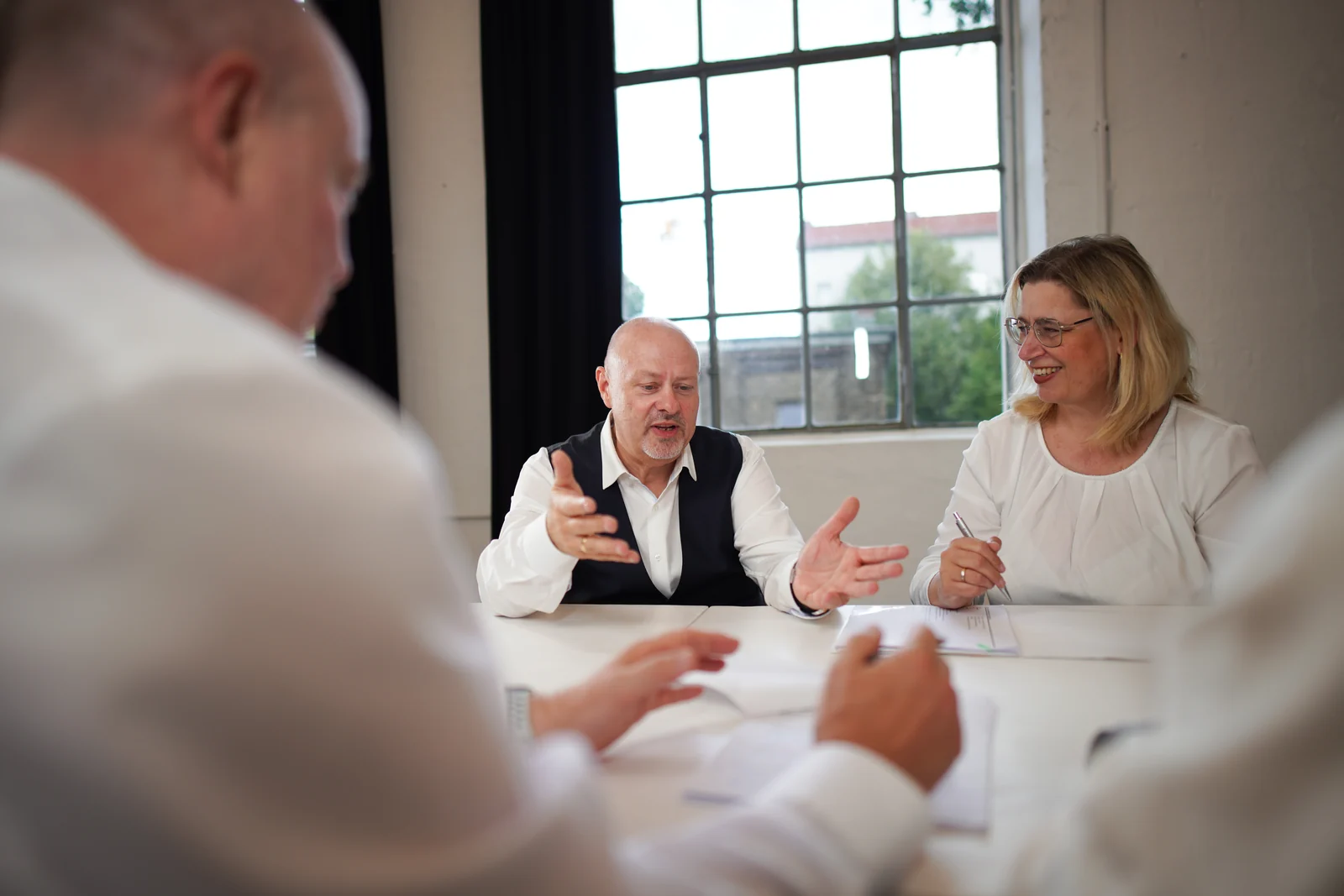 Besprechung mit Auftraggebern der MG Value Experts GmbH